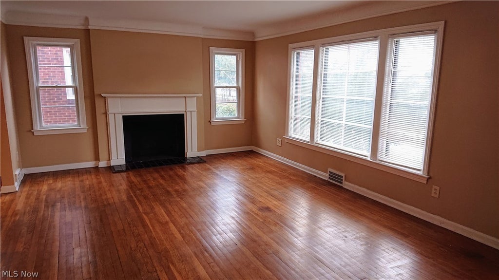 Photo of 1158 Castleton Road, Cleveland Heights, OH 44121 (MLS # 5220453)