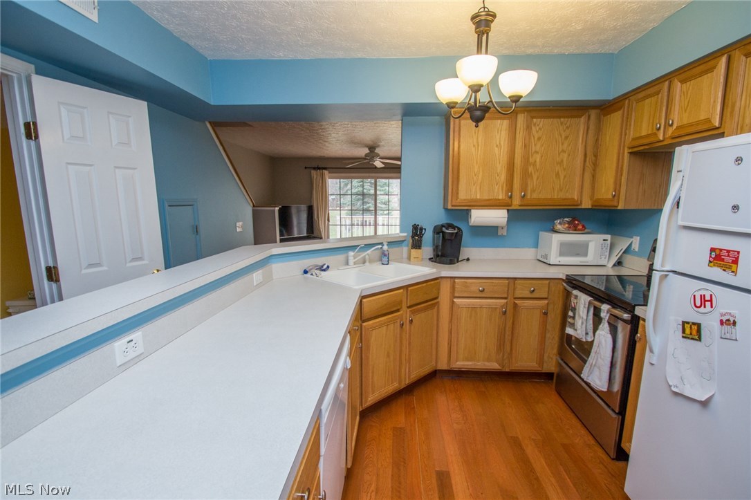 Crystal Lake Ph 02 - Residential