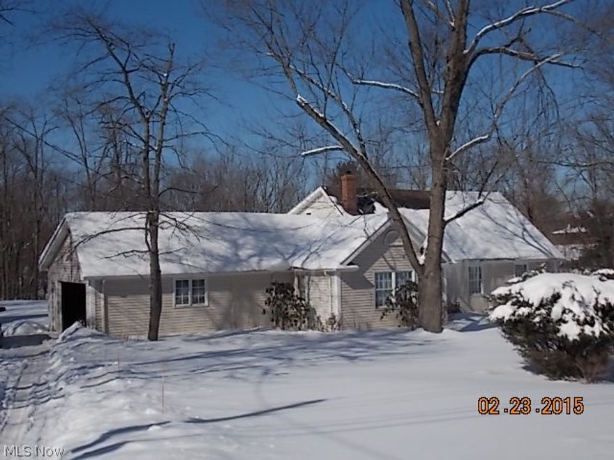 This property was condemned and has been torn down.  Land only sale.  Subject to First Look initiative, only owner occupant offers accepted the first 20 days until 4/6/15.