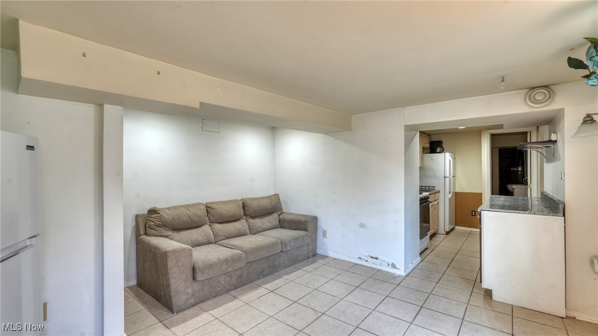 225 N 9th Street, Cambridge, Ohio image 36