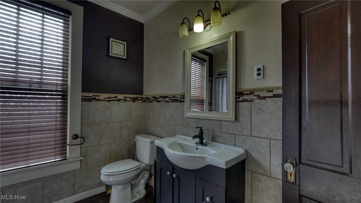 225 N 9th Street, Cambridge, Ohio image 26
