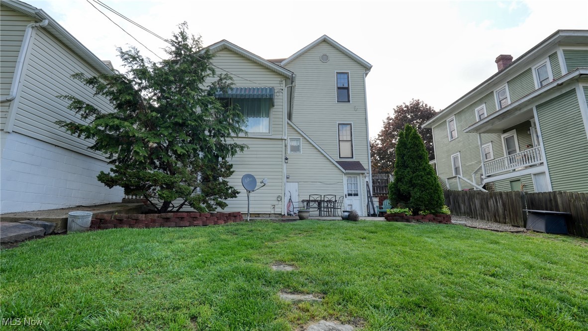 225 N 9th Street, Cambridge, Ohio image 3