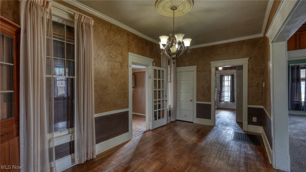 225 N 9th Street, Cambridge, Ohio image 12