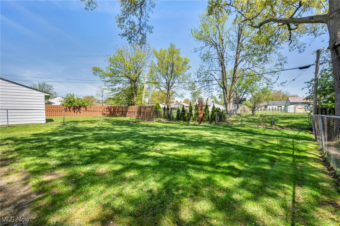 329 Clarmont Road, Willowick, Ohio image 29