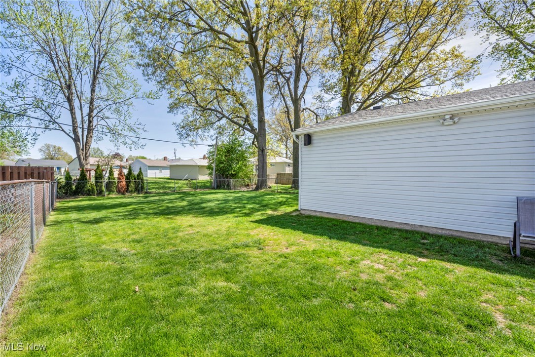 329 Clarmont Road, Willowick, Ohio image 28