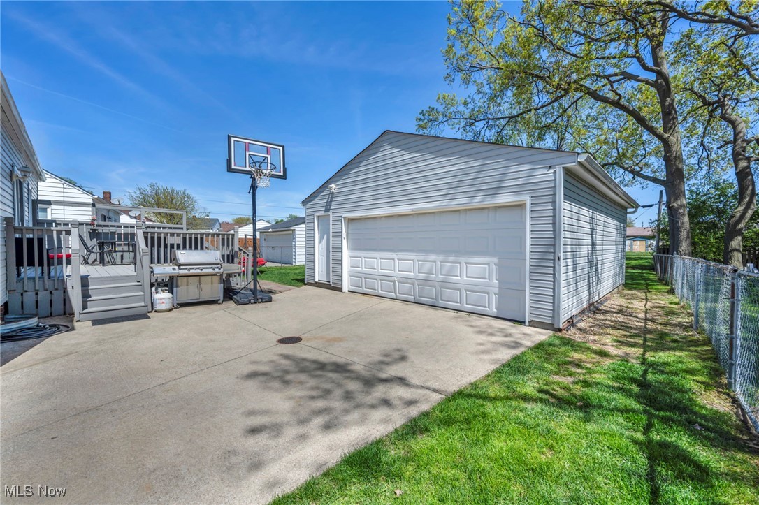 329 Clarmont Road, Willowick, Ohio image 25