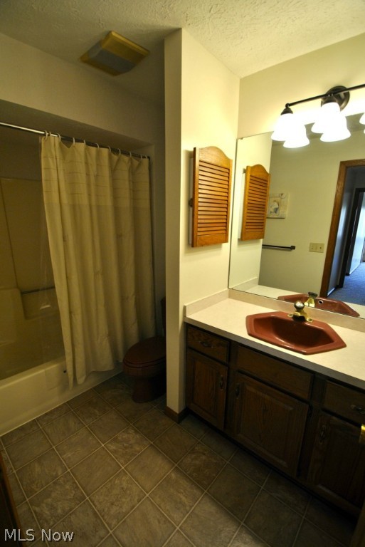 Crossings Resid Condo Ltd - Residential Lease