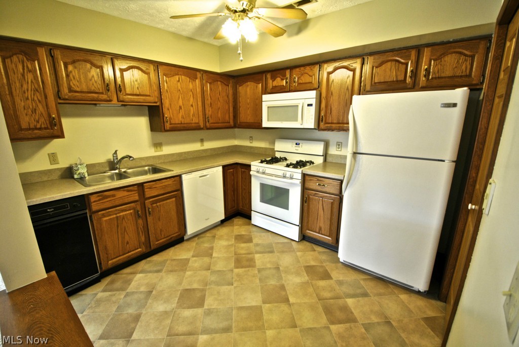 Crossings Resid Condo Ltd - Residential Lease