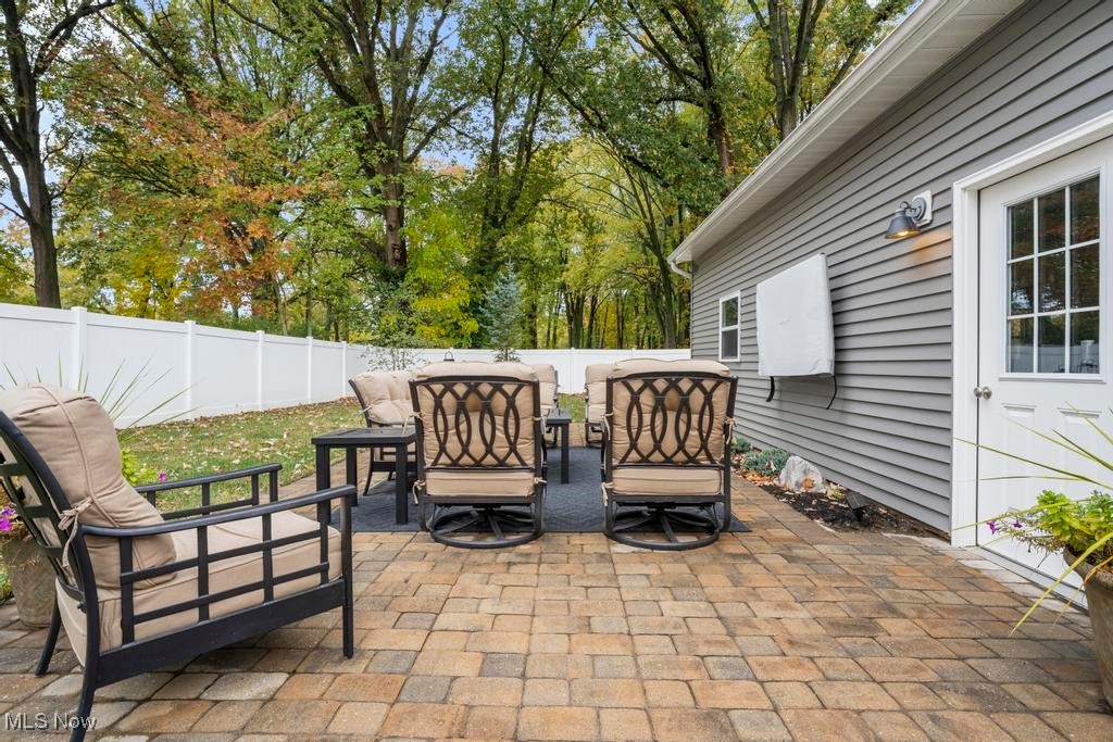 North Olmsted, Ohio 44070, United States, 3 Bedrooms Bedrooms, ,2 BathroomsBathrooms,Residential,Active,234674