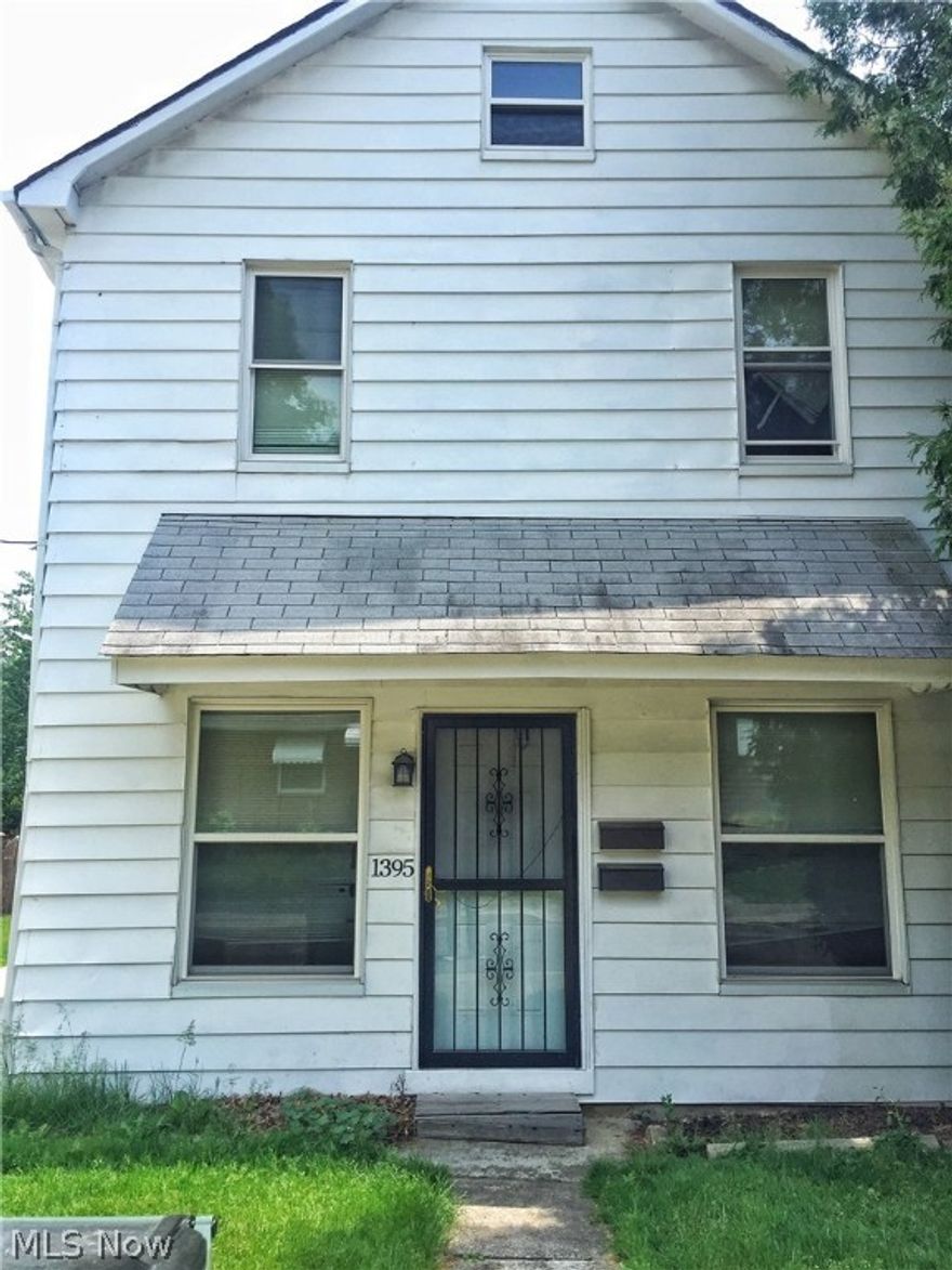 Your South Euclid Investment property awaits you! Can lease both spaces for a combined $1550 per month!  Footsteps from Dairy King and shopping on Mayfield Rd on quiet one-way street. Cement driveway in great shape allows room for 3 cars to comfortably park. Each unit has 2 bedrooms and 1 full bathroom. New carpet, linoleum floors and kitchen in up unit. Two new (2014) furnaces and windows (2015).