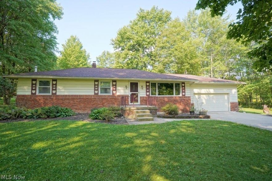 Privacy abounds in this immaculate ranch! Inside you'll enjoy a large open kitchen with eating area and lovely master suite. Other interior features include first floor laundry and basement rec room! Outside enjoy the large lot with over an acre of land. The 3 season room will be your favorite spot in your new home! Enjoy quiet time in the mornings or evenings! Call your favorite realtor today to schedule your private showing!
Please do not go on the property without your Realtor.