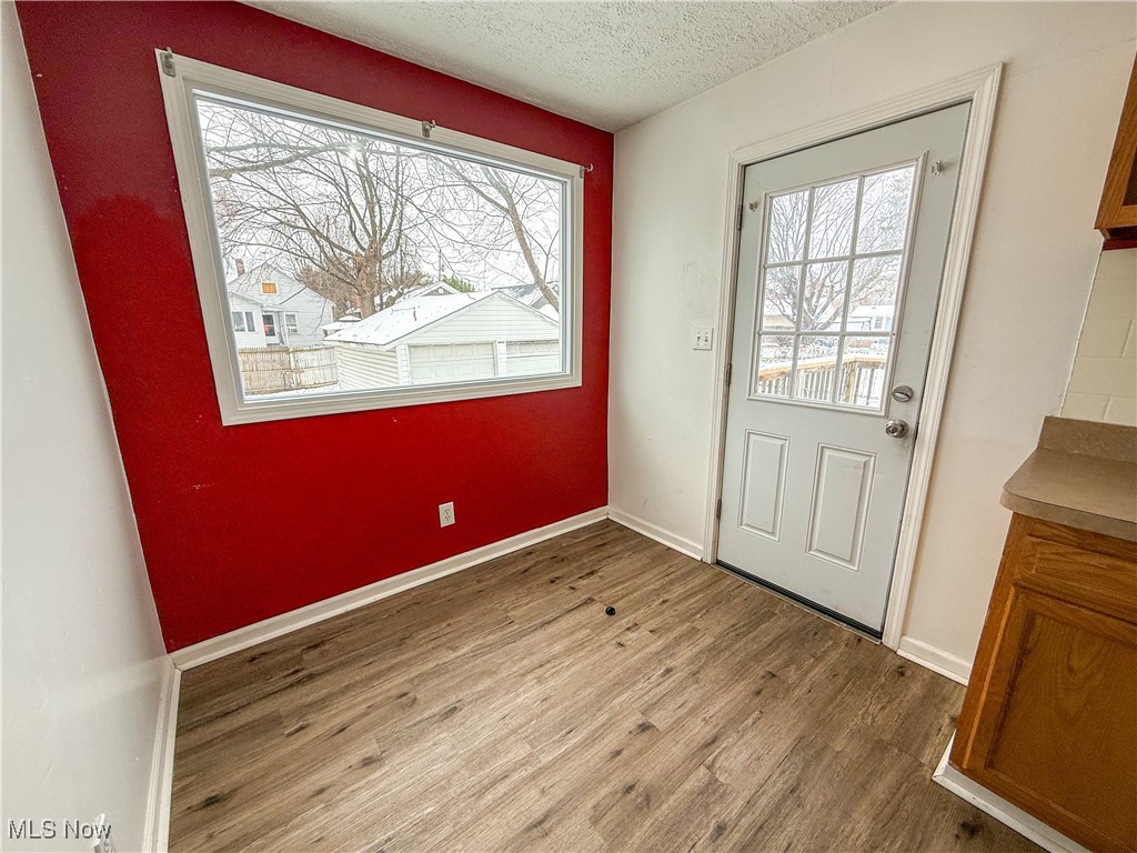 East Akron Terrace - Residential Lease