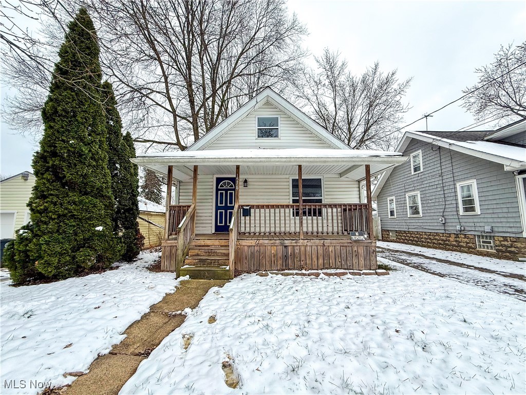 East Akron Terrace - Residential Lease