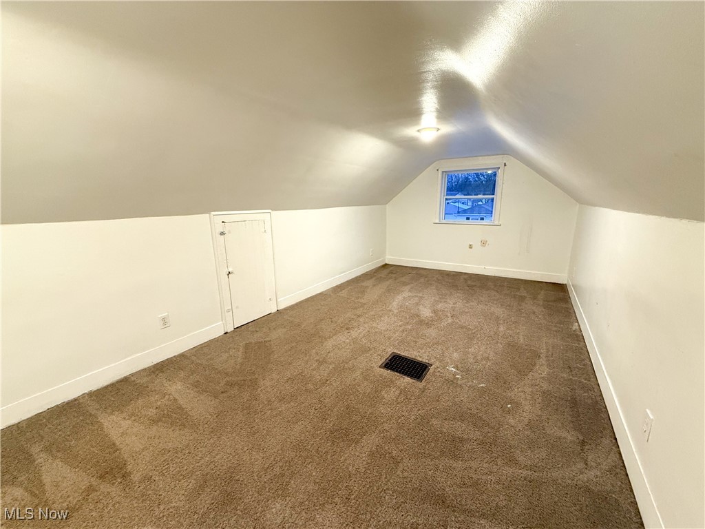 East Akron Terrace - Residential Lease