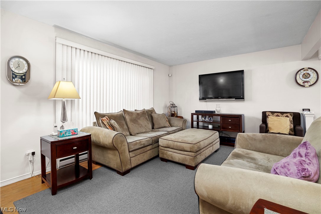 Dorchester Mdow Sub - Residential