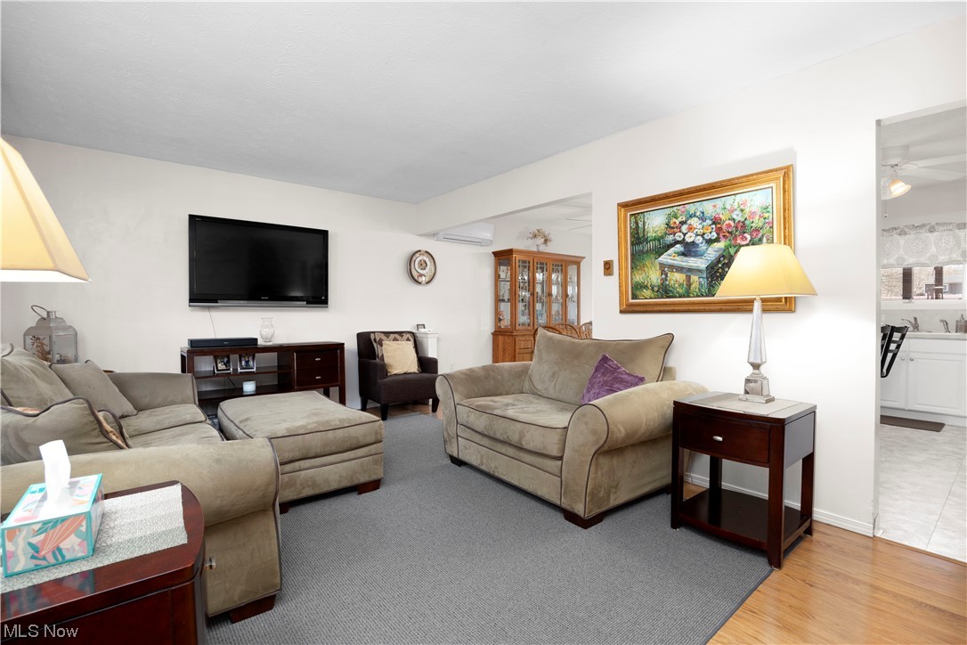 Dorchester Mdow Sub - Residential