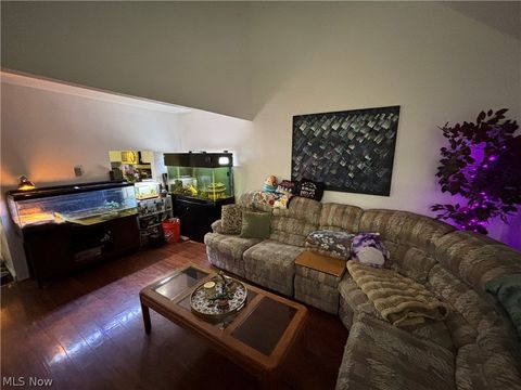 Tiny photo for 942 Caddo Avenue, Akron, OH 44305 (MLS # 5187961)