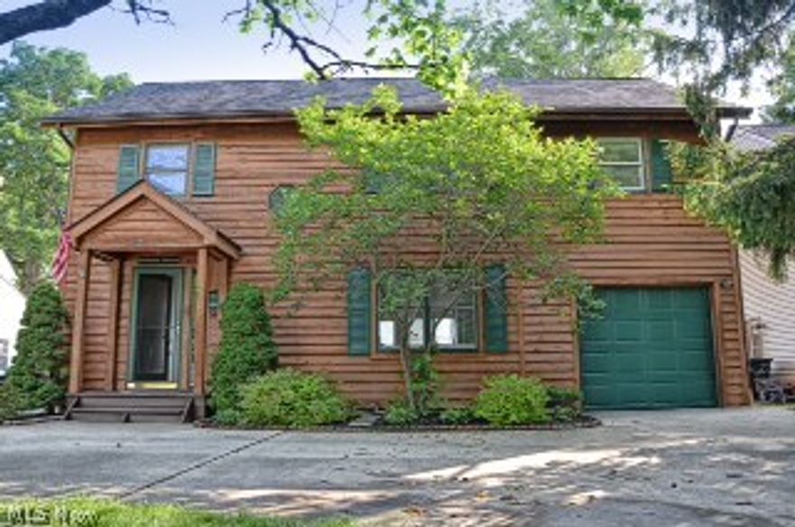 Come tour this fantastic lakefront home perched 80 feet above beautiful Lake Erie on Eagle Cliff. Breathtaking views of Lake Erie and downtown Cleveland including a shoreline vista from Huntington Beach all the way to the east side.  Start your day off by watching the sun rise seemingly out of Lake Erie, while enjoying a breath of fresh air as Lake Erie provides a gentle summer breeze on your second floor lanai or deck.
Extensive renovations including structural, mechanical and cosmetics as recent as listing day. New Carpet, new roof, new paint(interior and exterior), and new appliances are just a few of the amenities that make this home “move in ready”. All three bedrooms are situated on the lakeside of the home and boast walk in closets and new flooring.