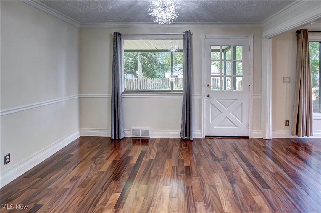 1744 Lakeview Avenue