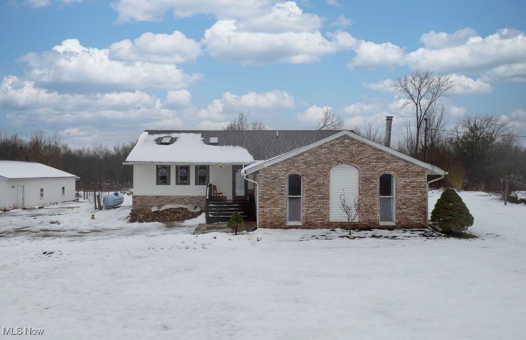Photo of 10582 Reynolds Road, Nelson, OH 44491 (MLS # 5175791)