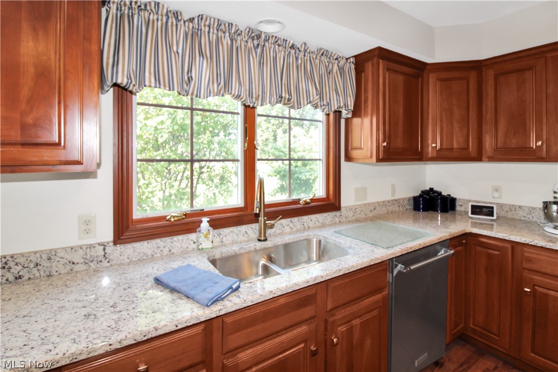 Gluth Sub - Residential