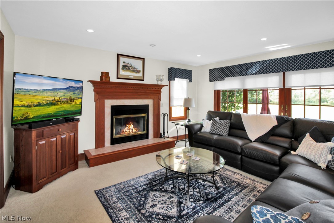 Gluth Sub - Residential