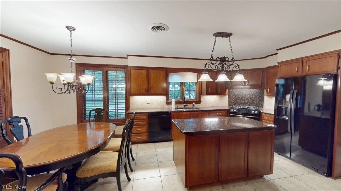 1711 Willow Drive
