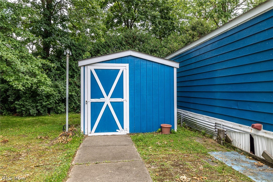 35157 CENTER RIDGE Road