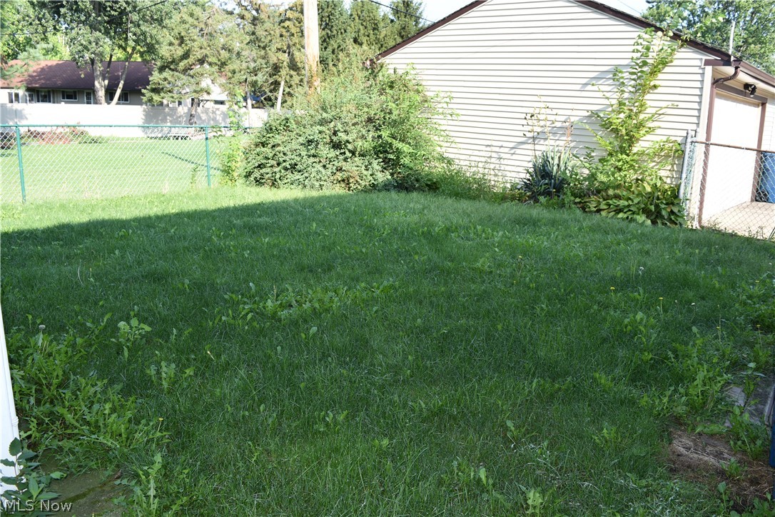 Pollock Inv Co Inc Pearl Road - Residential Lease