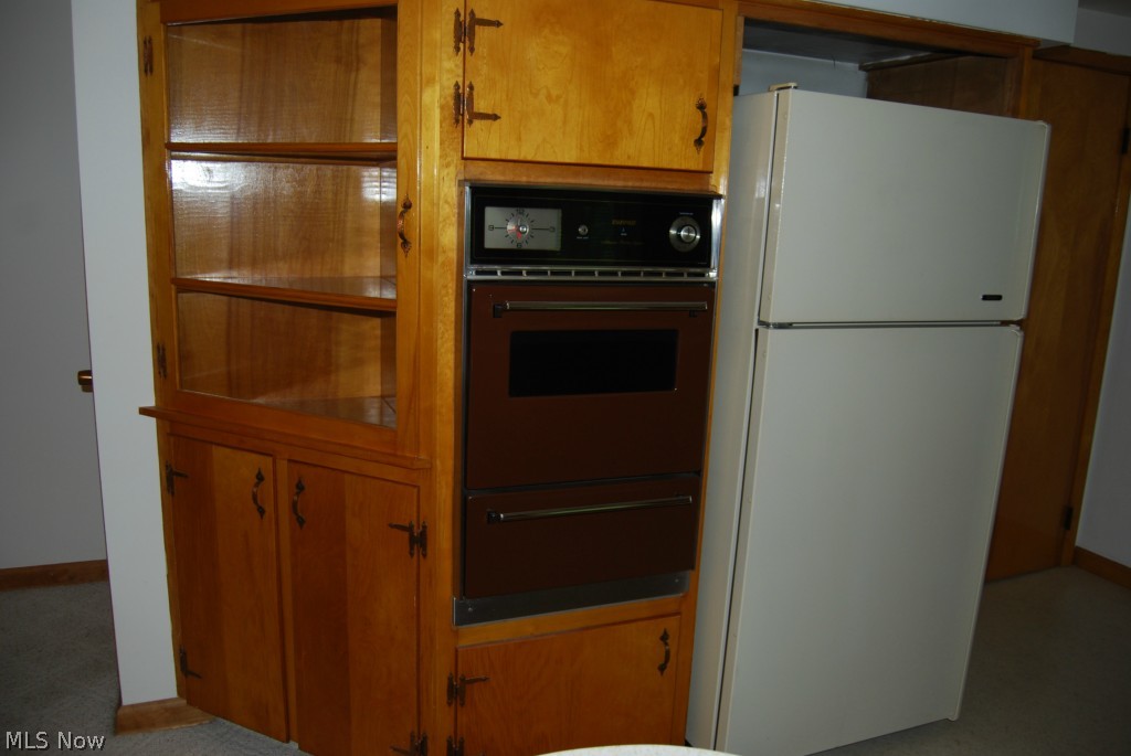 Iva B Cooper 03 - Residential