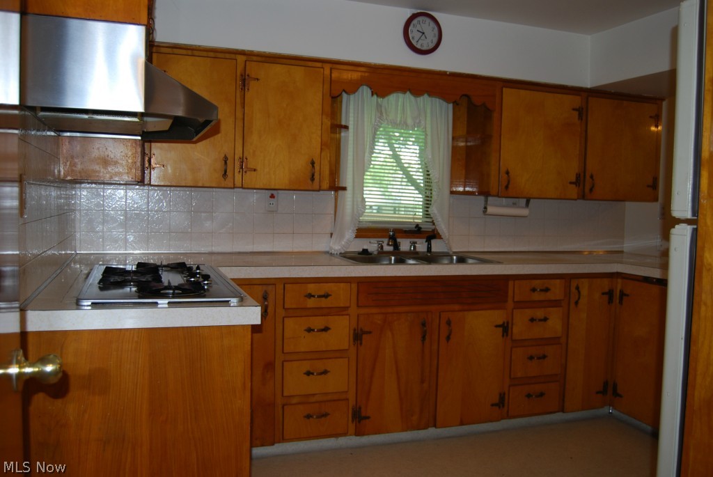 Iva B Cooper 03 - Residential