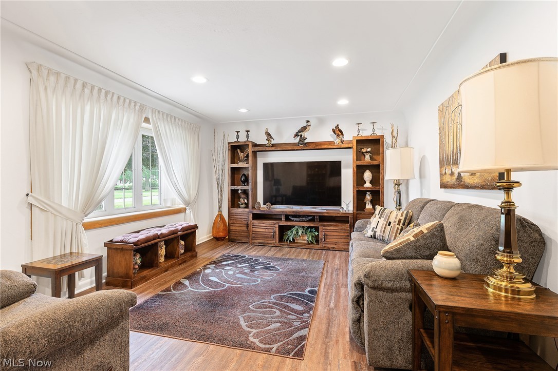 Forest Hills - Residential