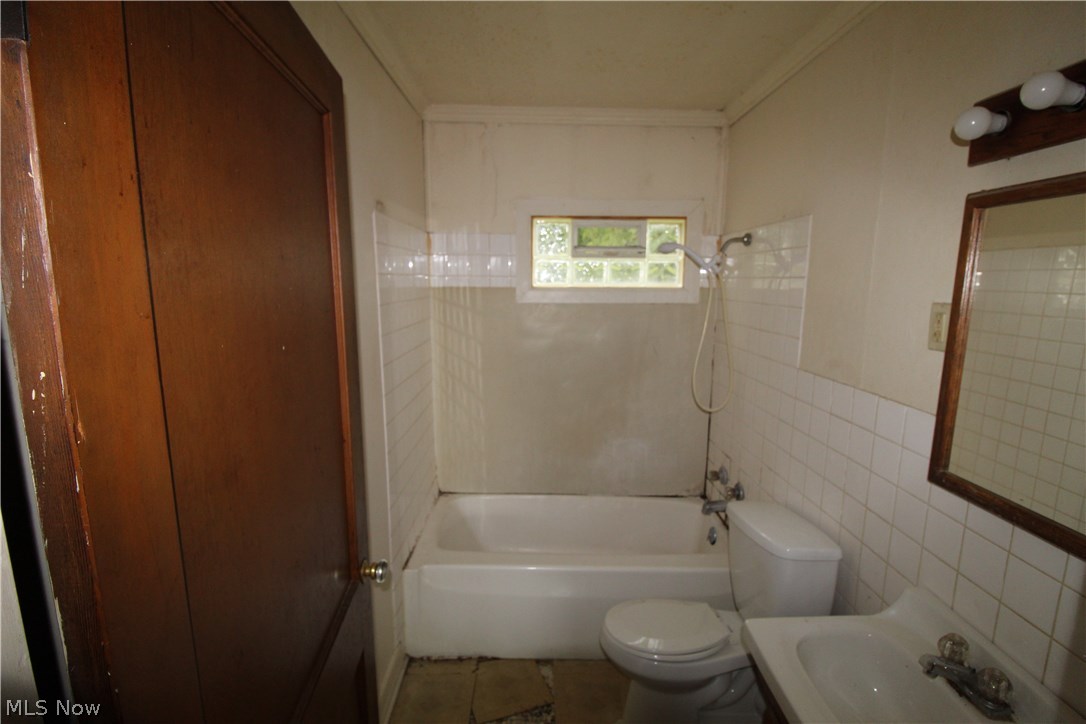 Olive Newton Moody - Residential