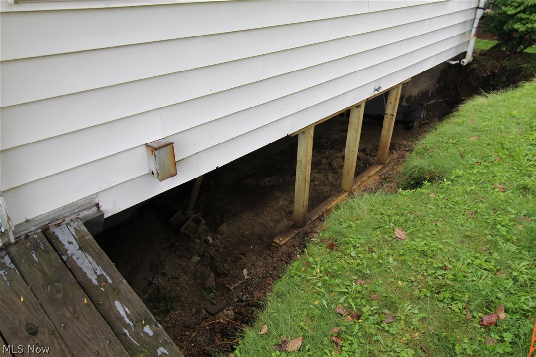 Olive Newton Moody - Residential