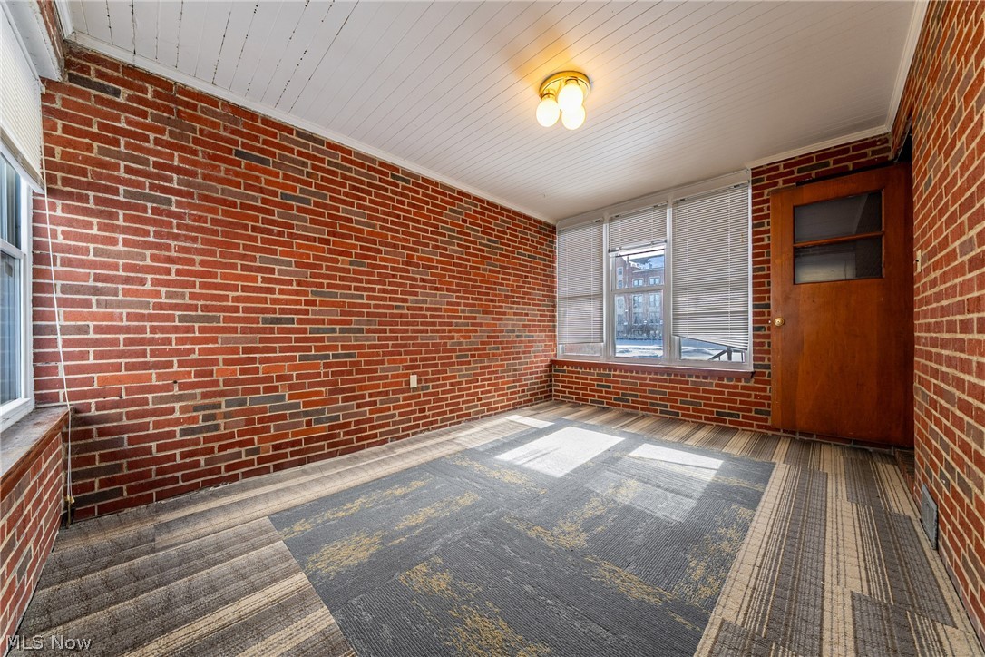 Transit Park 02 - Residential