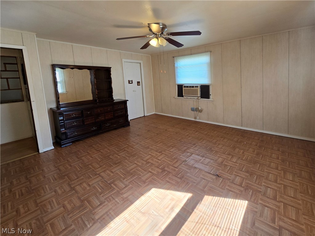 East/River - Residential