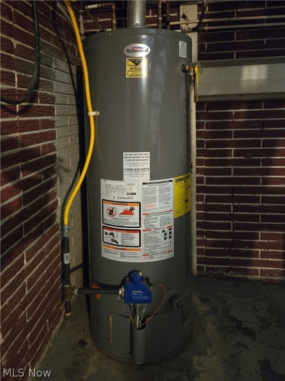 East/River - Residential