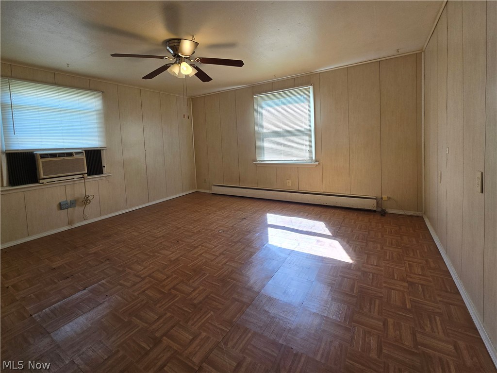 East/River - Residential