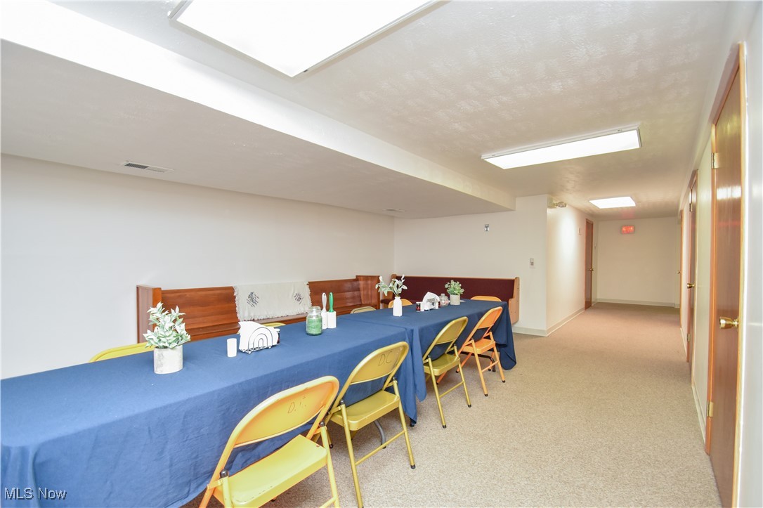 Home Acres - Commercial Sale