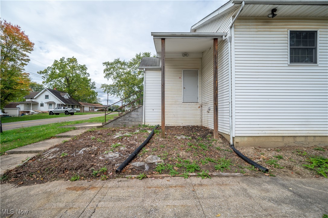 Home Acres - Commercial Sale