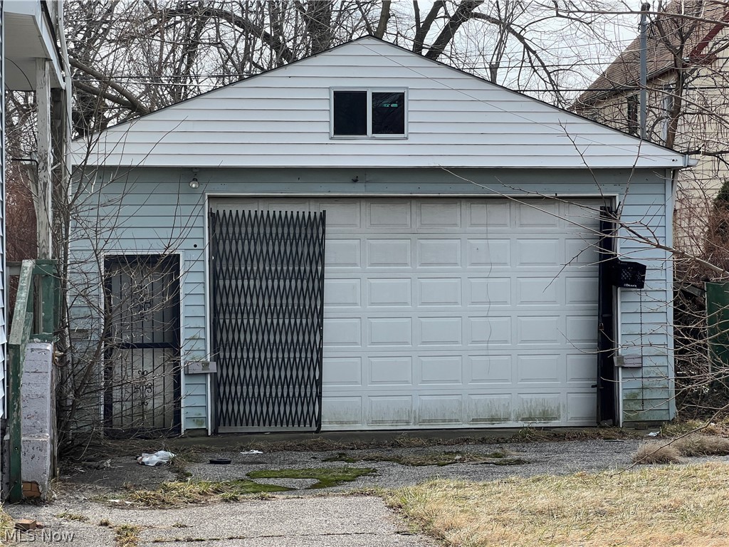 Moses - Residential Income