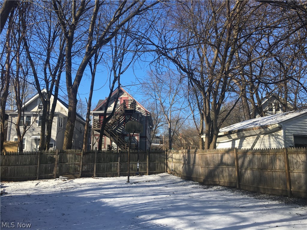 Hall Park - Residential Lease