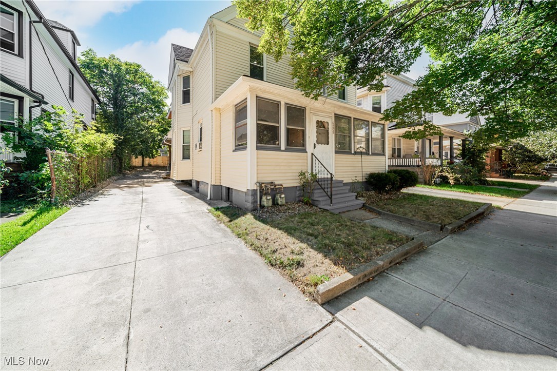 Brooklyn - Residential Income