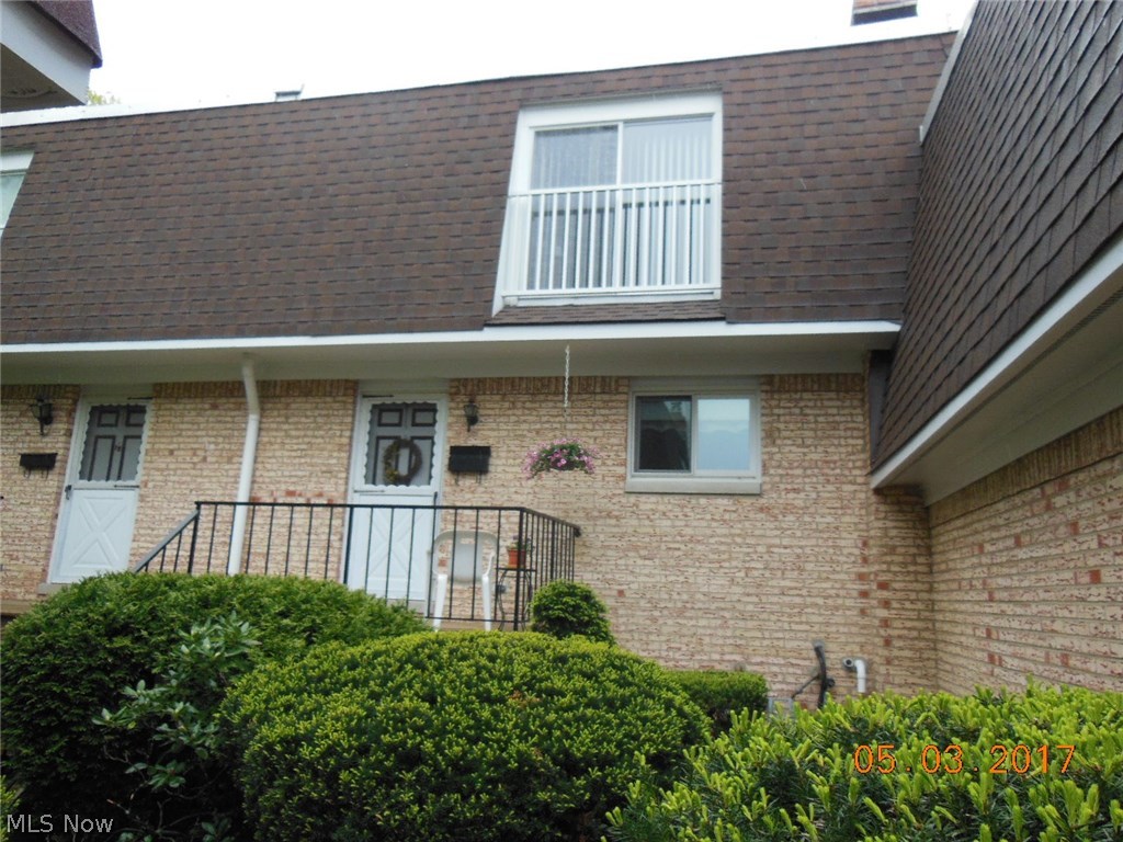 Concord Sqaure Village Condo - Residential