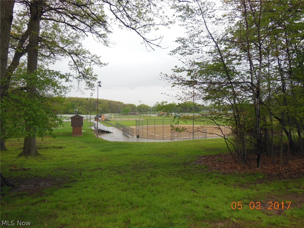 Concord Sqaure Village Condo - Residential