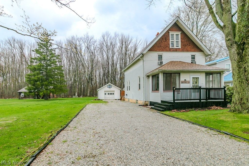 Photo of 107 North Avenue W, Geneva, OH 44041 (MLS # 5200791)