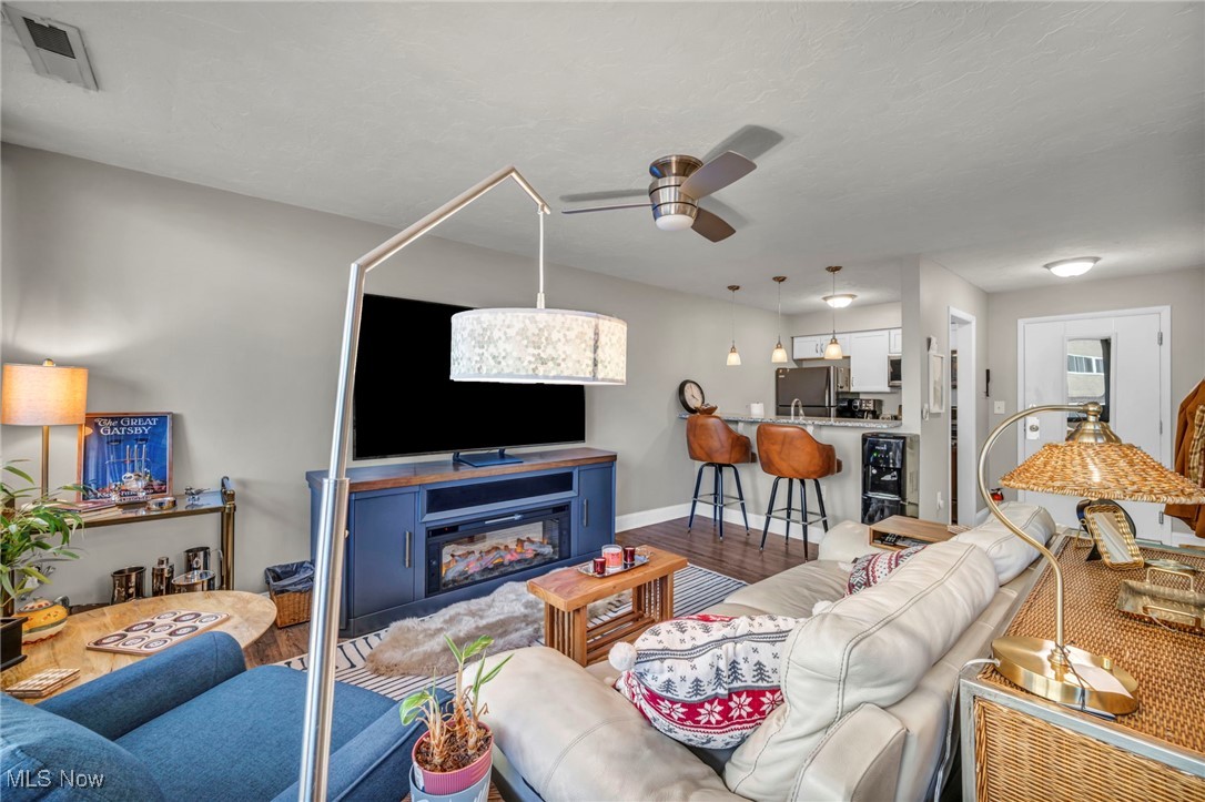 Meridian Condo - Residential