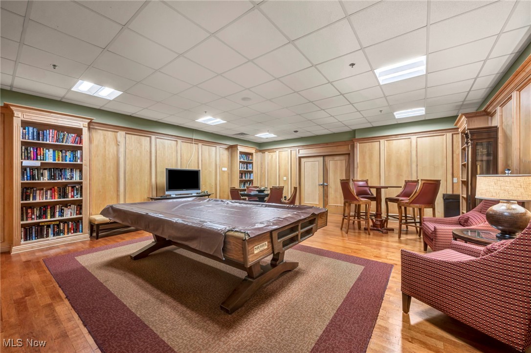 Meridian Condo - Residential