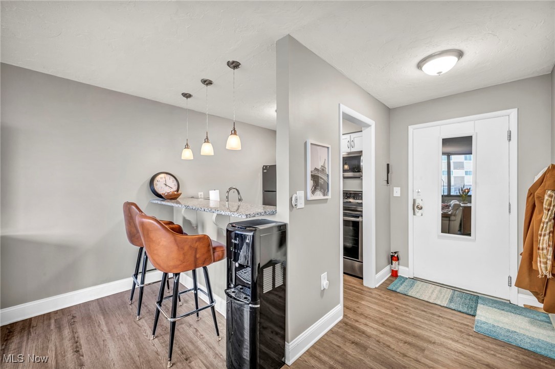 Meridian Condo - Residential