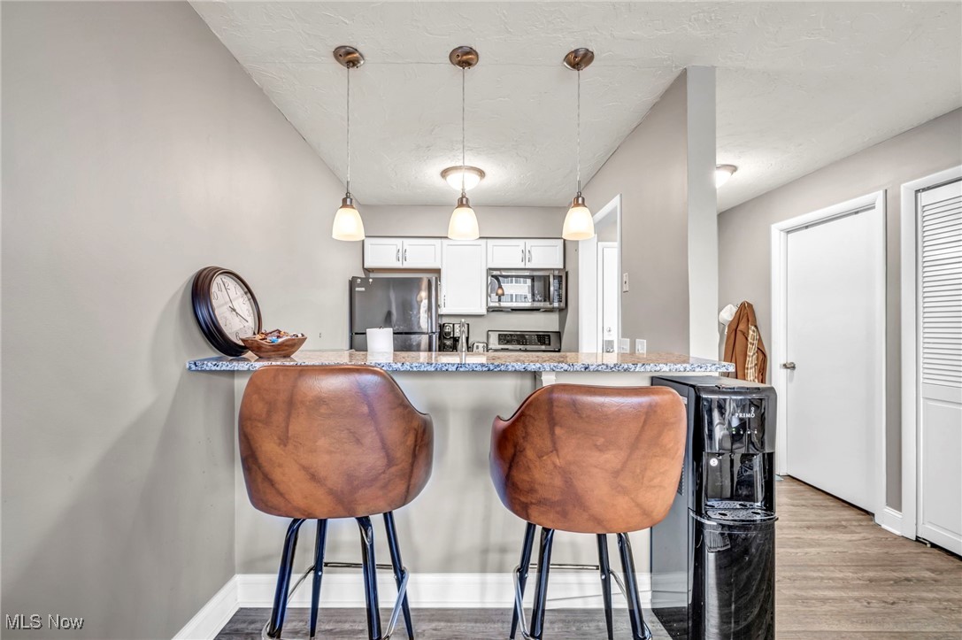 Meridian Condo - Residential